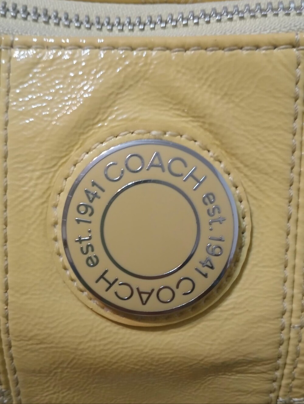 Coach - Picture 2 of 13